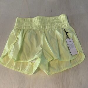 NWT KIMBERLY Running Nylon Athletic Shorts Light Yellow/Green Liner Womens LARGE